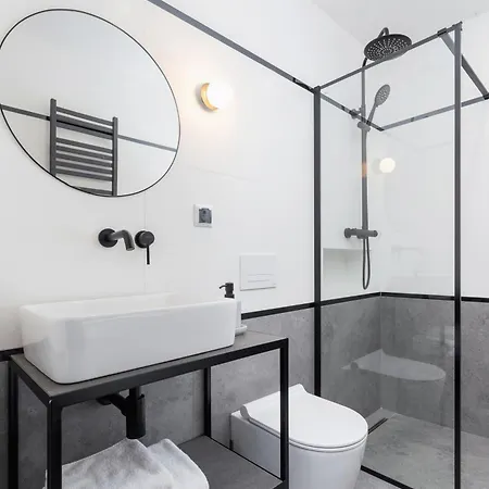 Burnt Honey Haven-1Br-Wawel Castle & Old Town Lägenhet