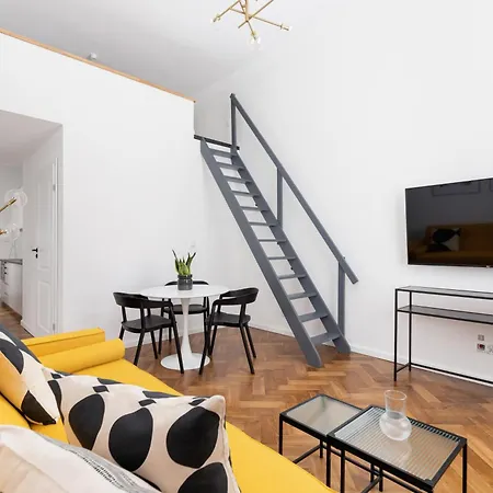 Burnt Honey Haven-1Br-Wawel Castle & Old Town Lägenhet Kraków