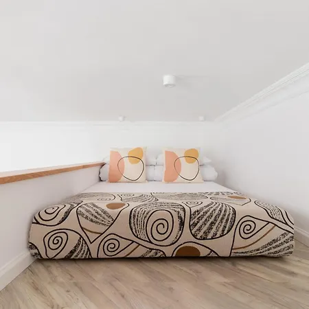 Main Square - Modern - 7 Gertrudy Street Краков