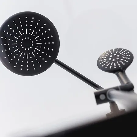 Main Square - Modern - 7 Gertrudy Street *